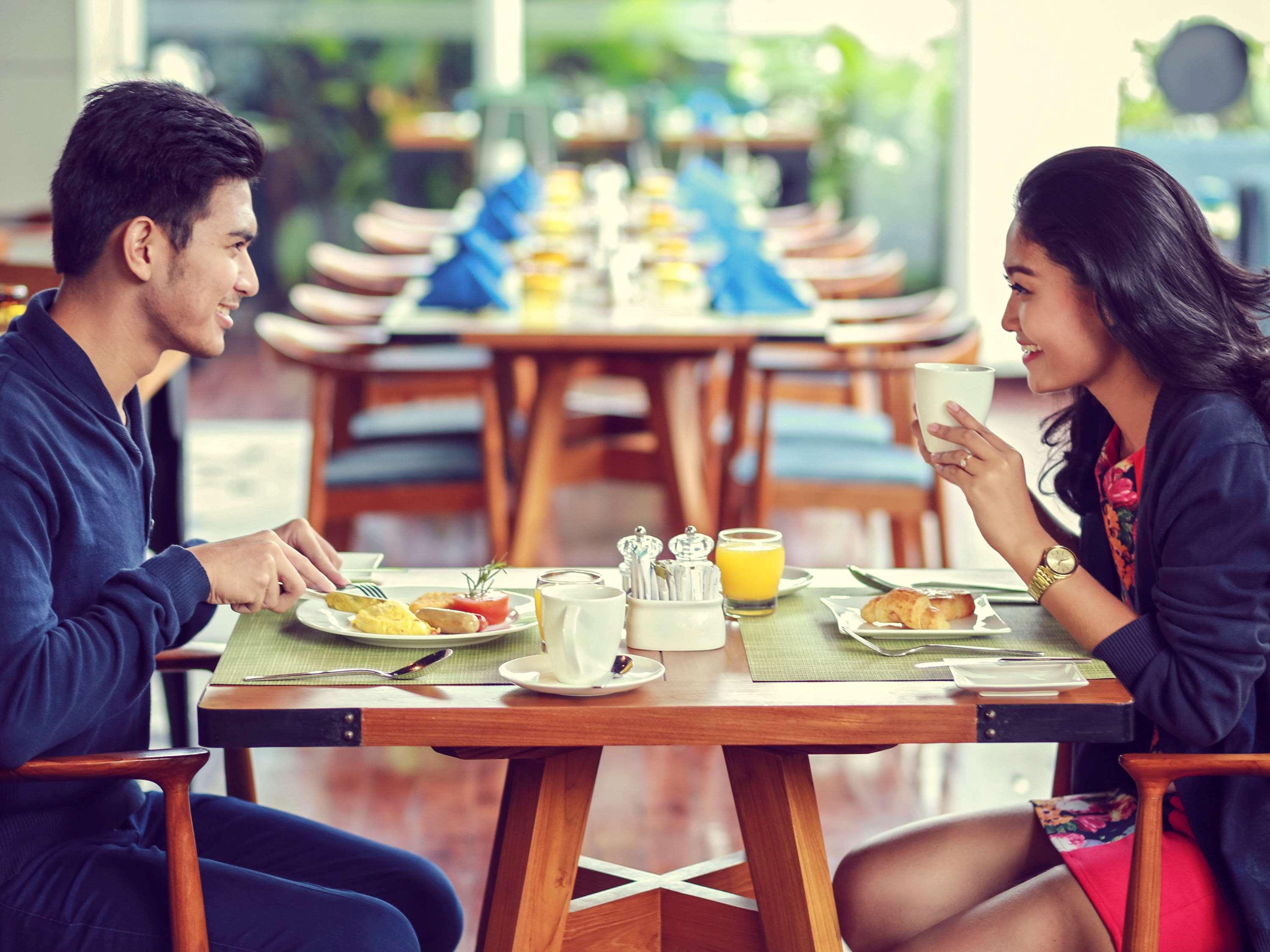 Mercure Jakarta Simatupang Екстериор снимка