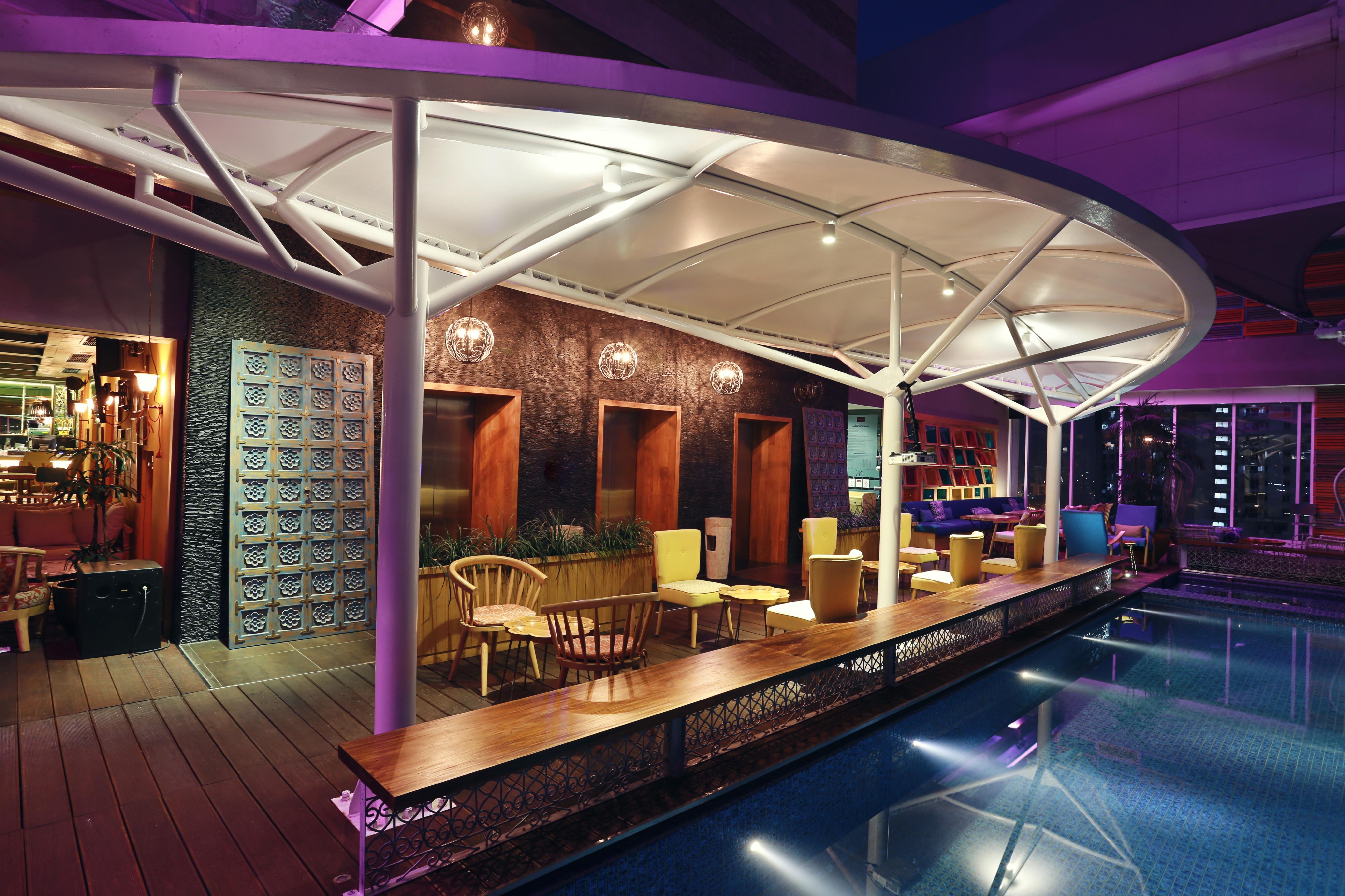 Mercure Jakarta Simatupang Екстериор снимка